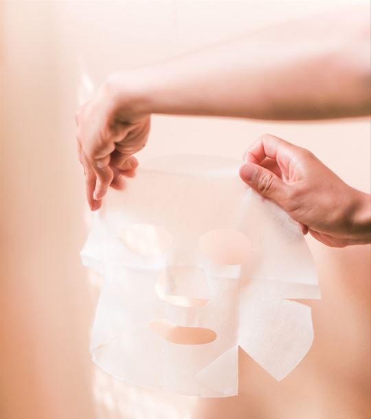 Karuna Brightening+ Face Mask